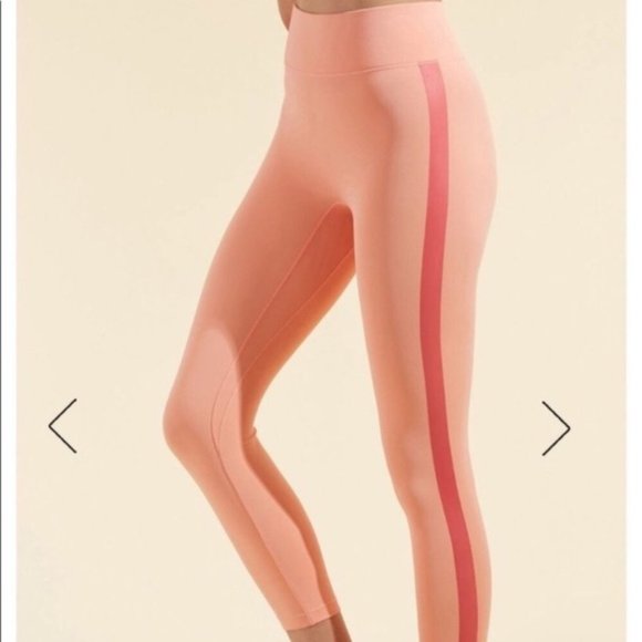 ALL ACCESS Center Stage Cropped Stretch Leggings  Peach / Pink Band - Picture 4 of 8